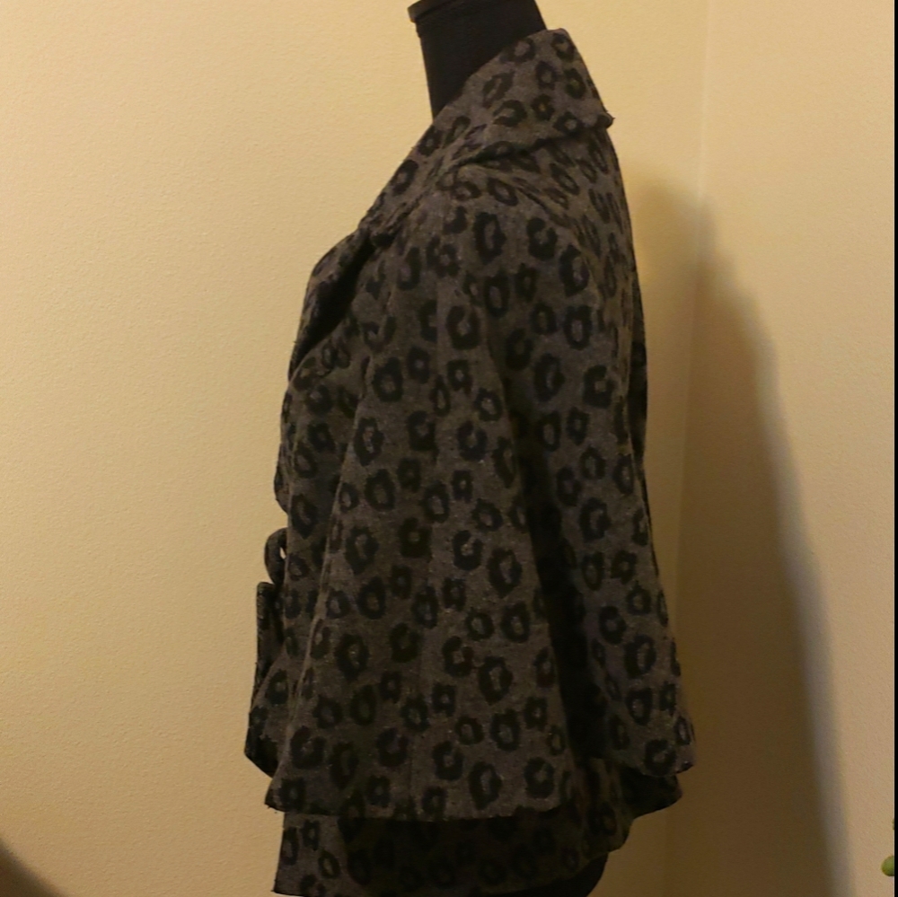 Jacket - Picture 4 of 7